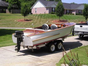 Malahini mahogany runabout